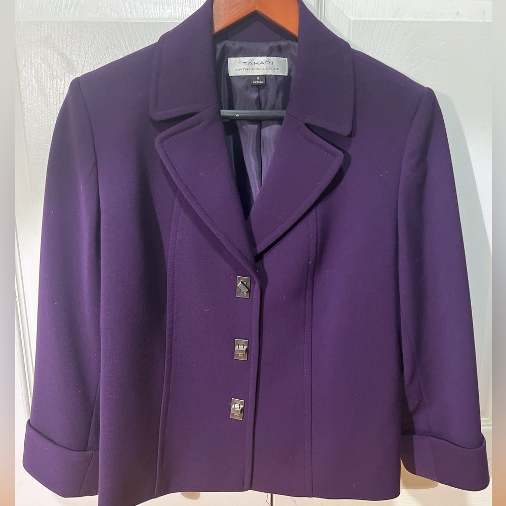 Tahari Blazer